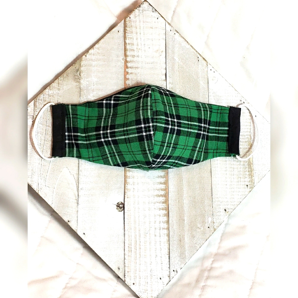 Green Black Plaid Face Mask Reversible Triple Layer Filter NWT